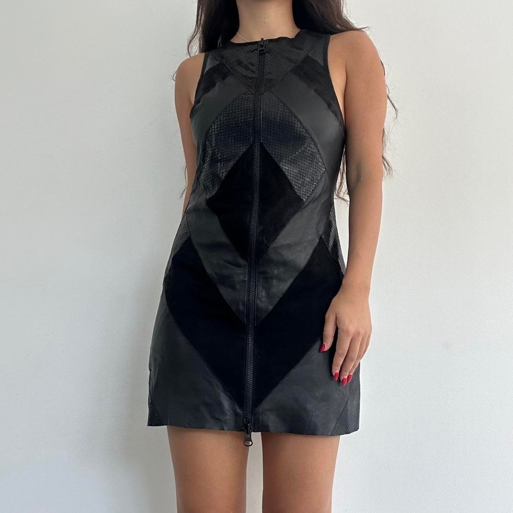 100% leather Free People Black Geometric Mini Dress size 6 - Picture 1 of 7